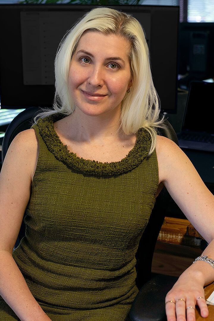 Jaclyn Kireyczyk Financial